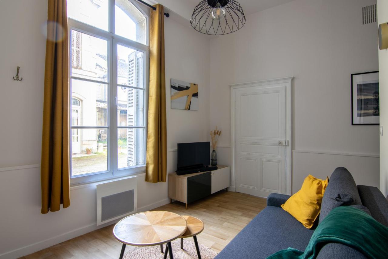 Apt Bords De Loire - Rdc - Au Pied Du Chateau Saumur Εξωτερικό φωτογραφία